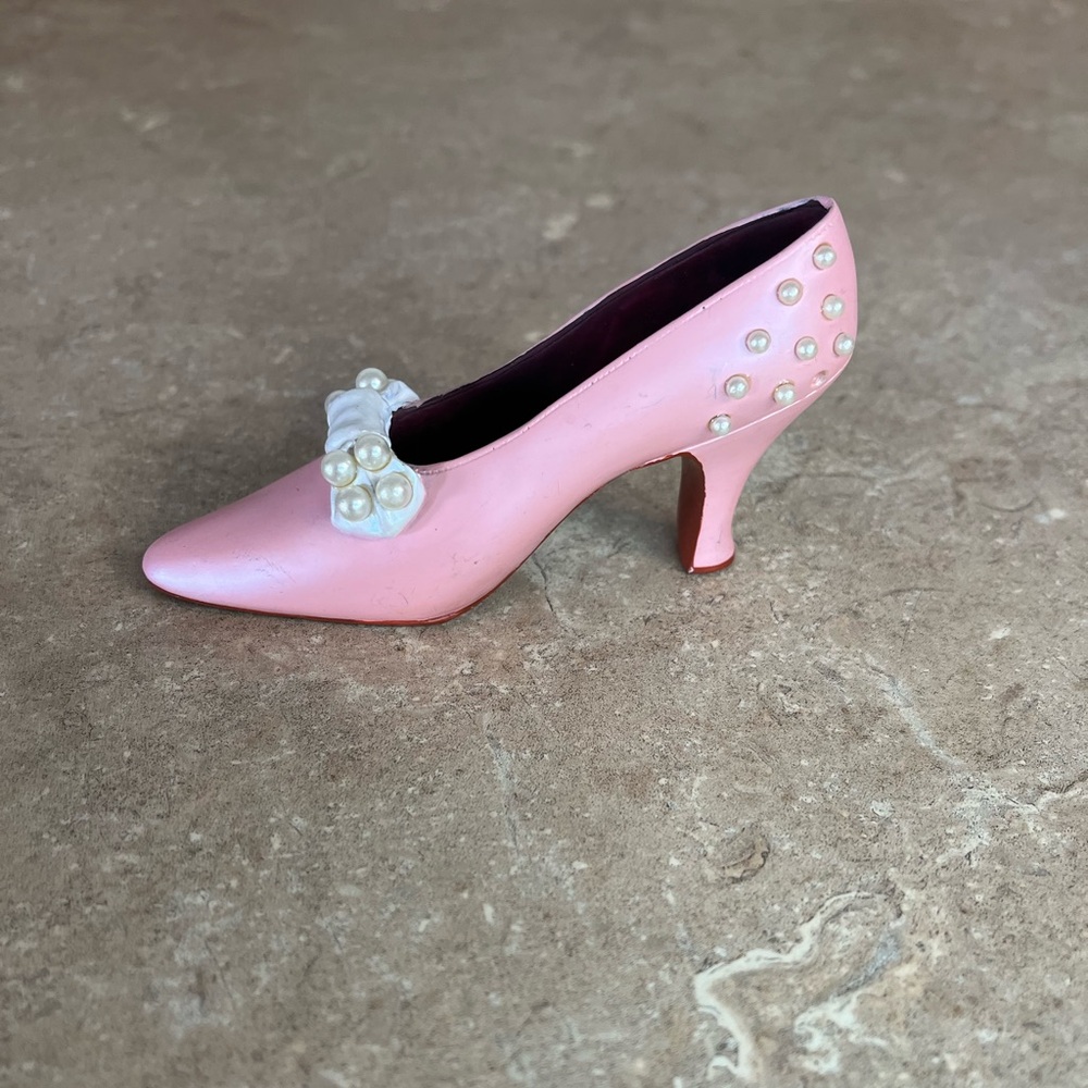 My Treasure Miniature High Heel Figurine